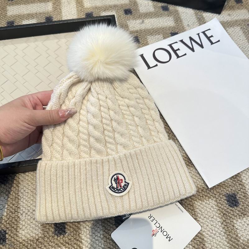 Moncler Hat (132)
