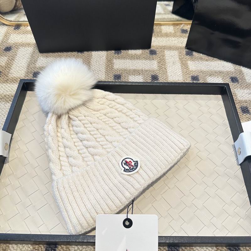 Moncler Hat (137)