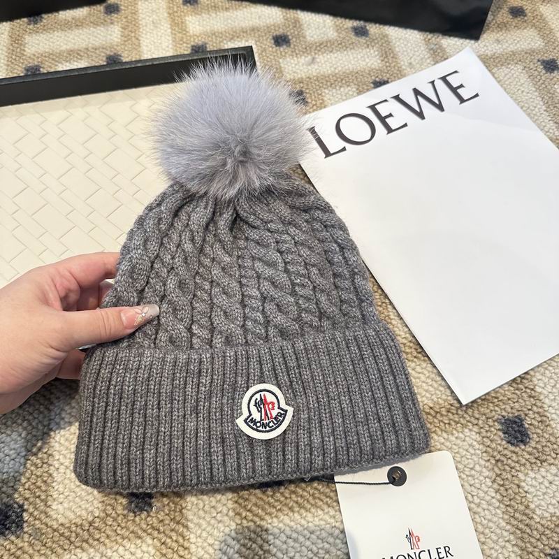 Moncler Hat (143)