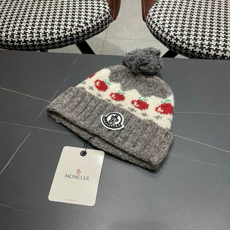 Moncler Hat (1523)