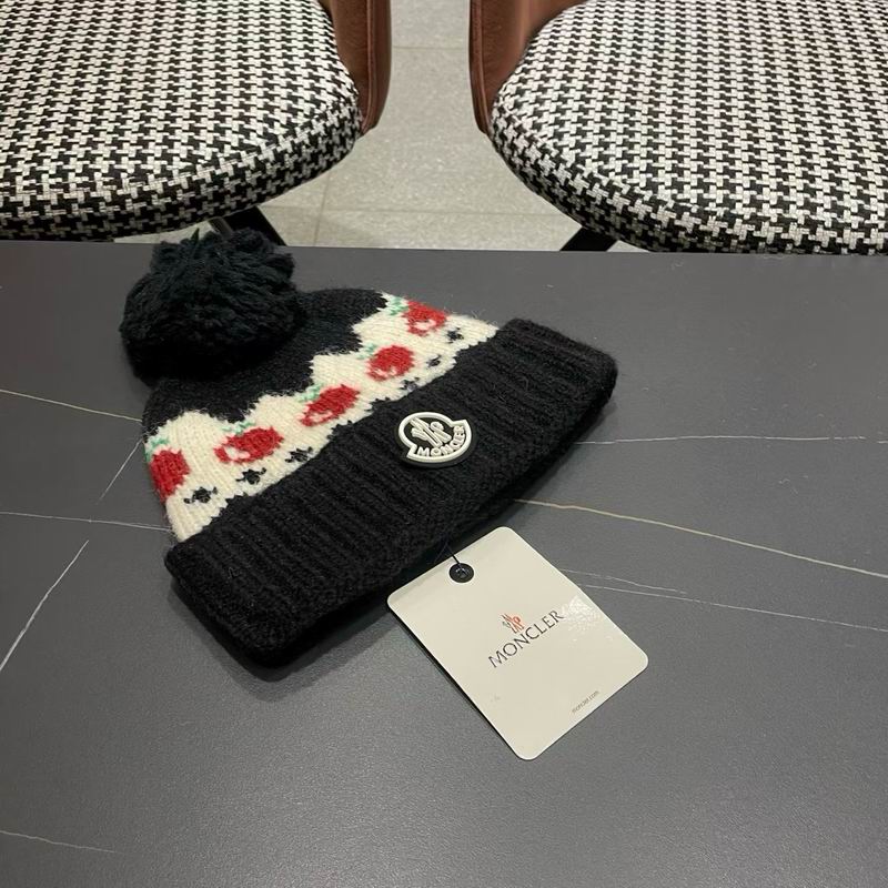 Moncler Hat (1531)