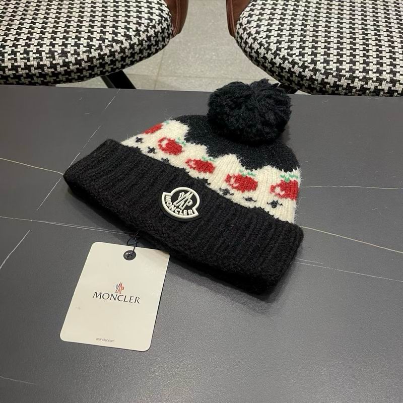 Moncler Hat (1532)
