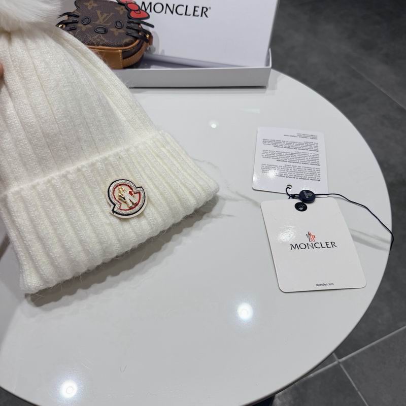 Moncler Hat (1594)