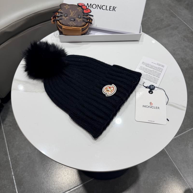Moncler Hat (1611)