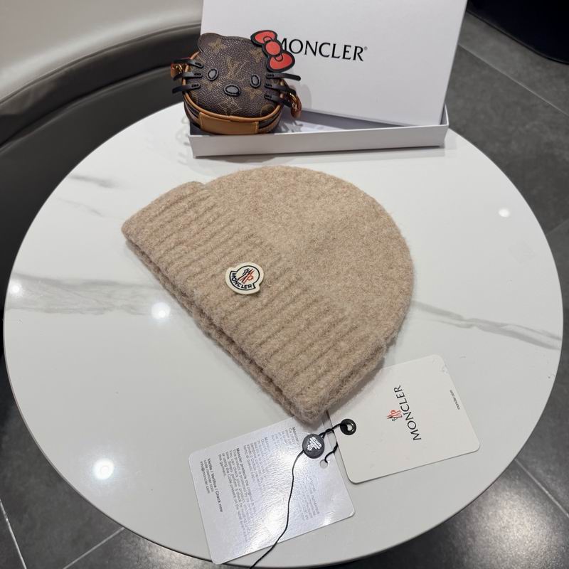 Moncler Hat (1692)