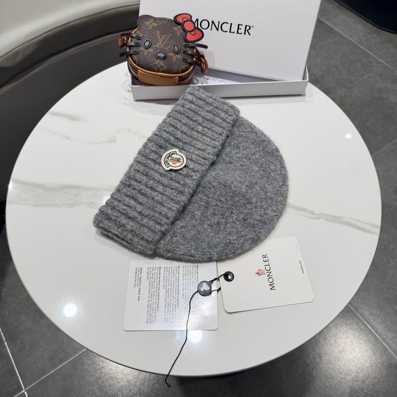 Moncler Hat (1704)