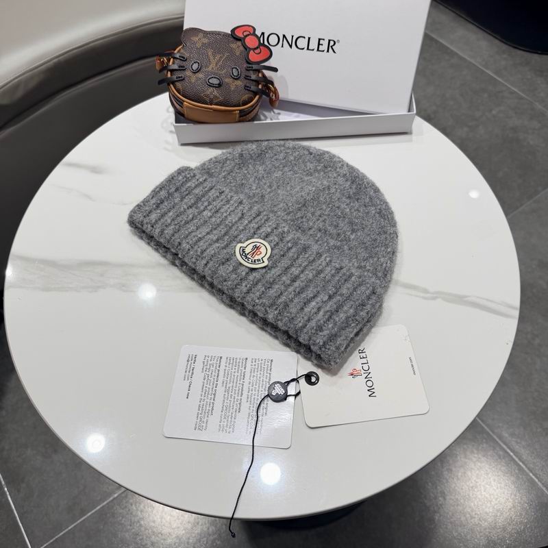 Moncler Hat (1710)