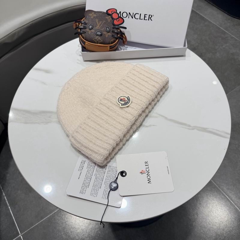 Moncler Hat (1718)