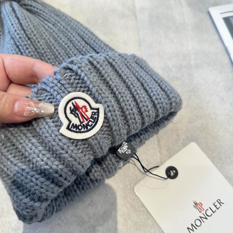 Moncler Hat (177)