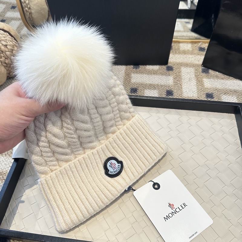 Moncler Hat (183)