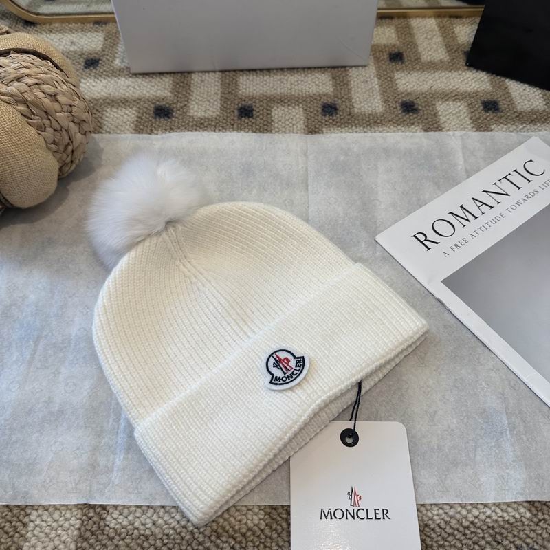 Moncler Hat (1844)