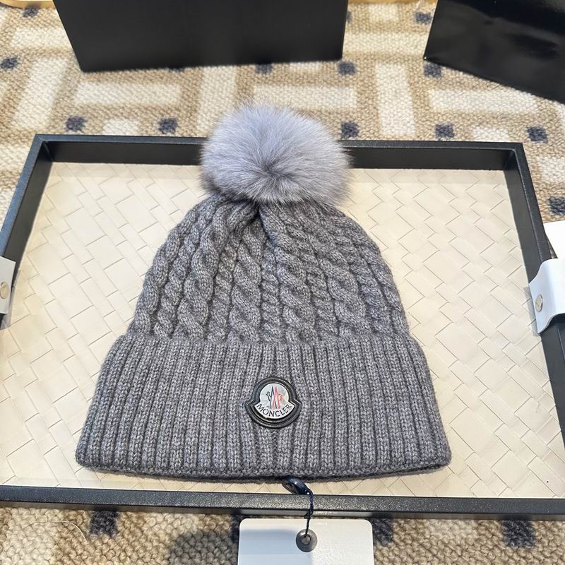 Moncler Hat (196)