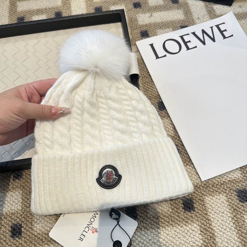 Moncler Hat (210)