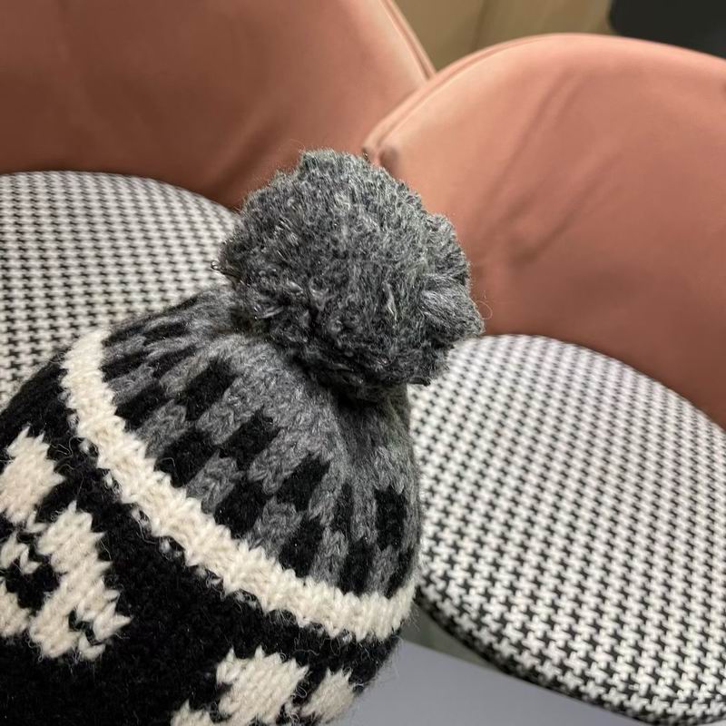 Moncler Hat (2204)