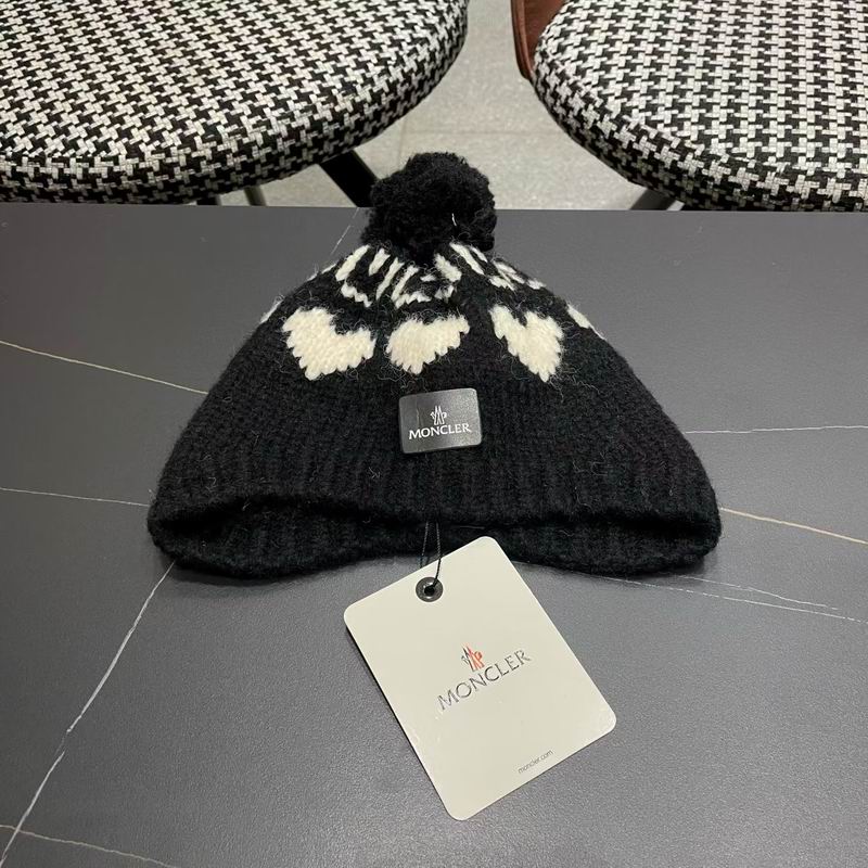 Moncler Hat (2304)