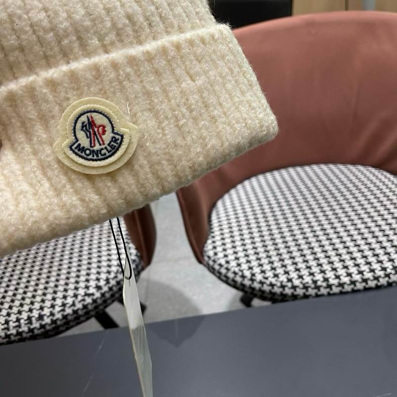 Moncler Hat (2332)
