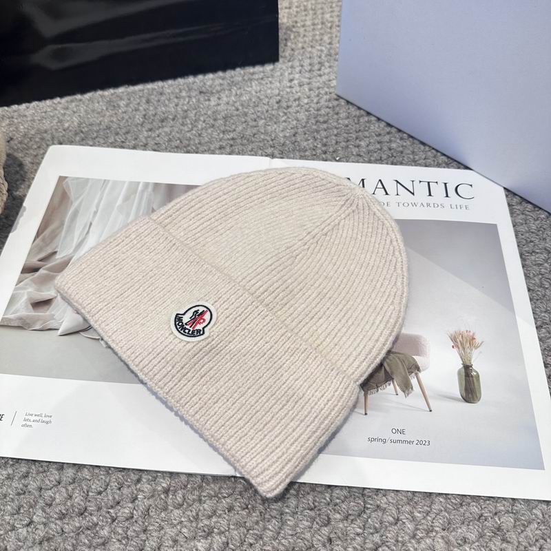 Moncler Hat (236)
