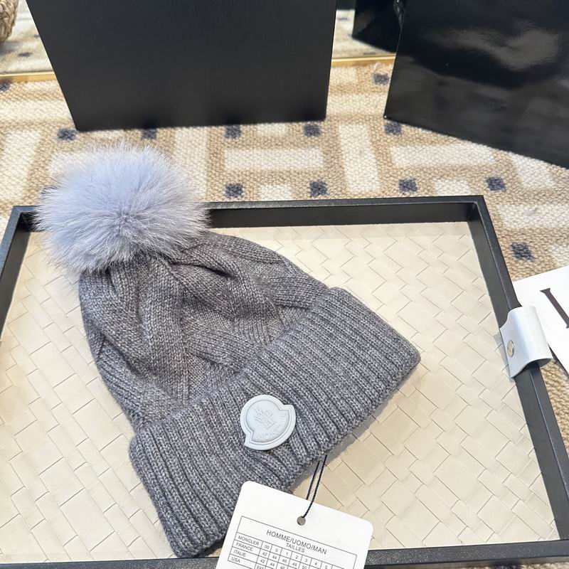 Moncler Hat (241)