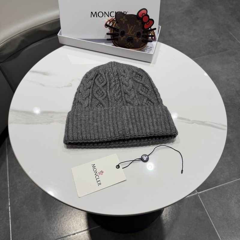 Moncler Hat (2434)
