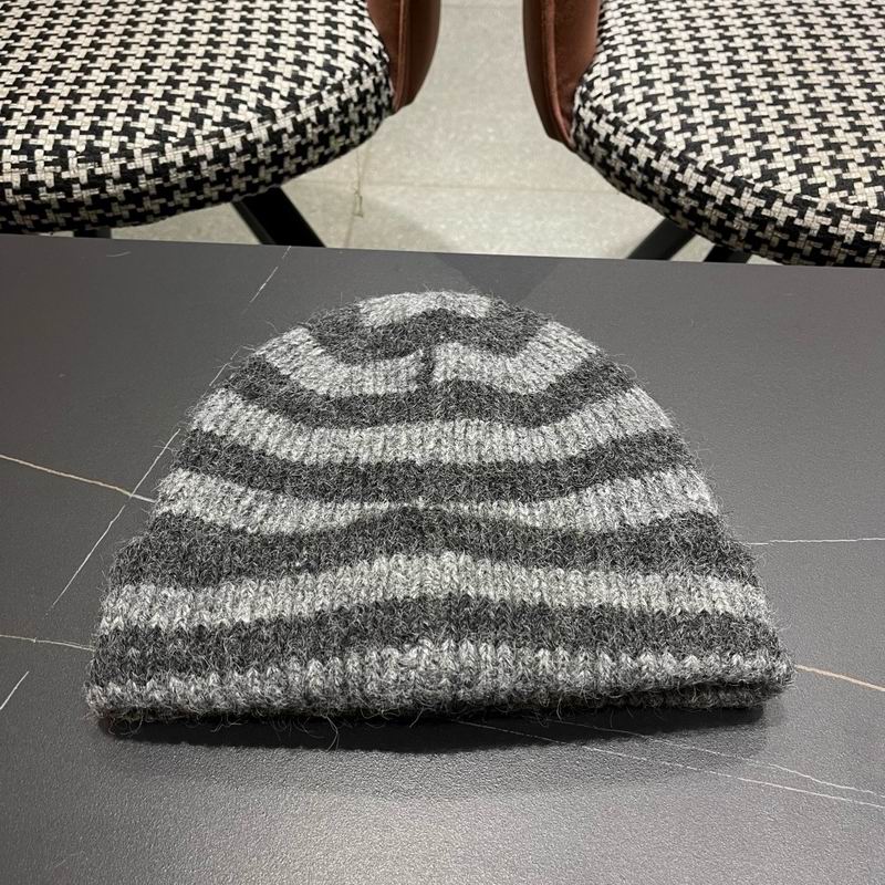 Moncler Hat (2470)