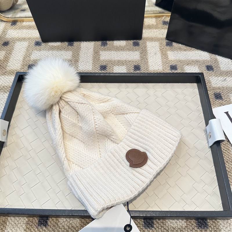 Moncler Hat (251)