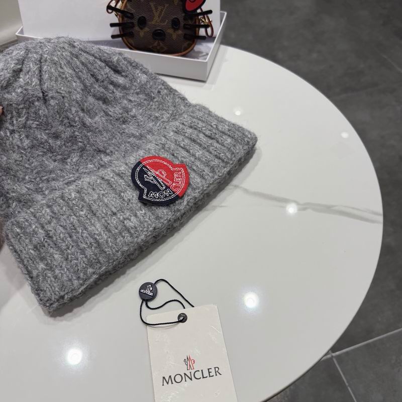 Moncler Hat (2517)
