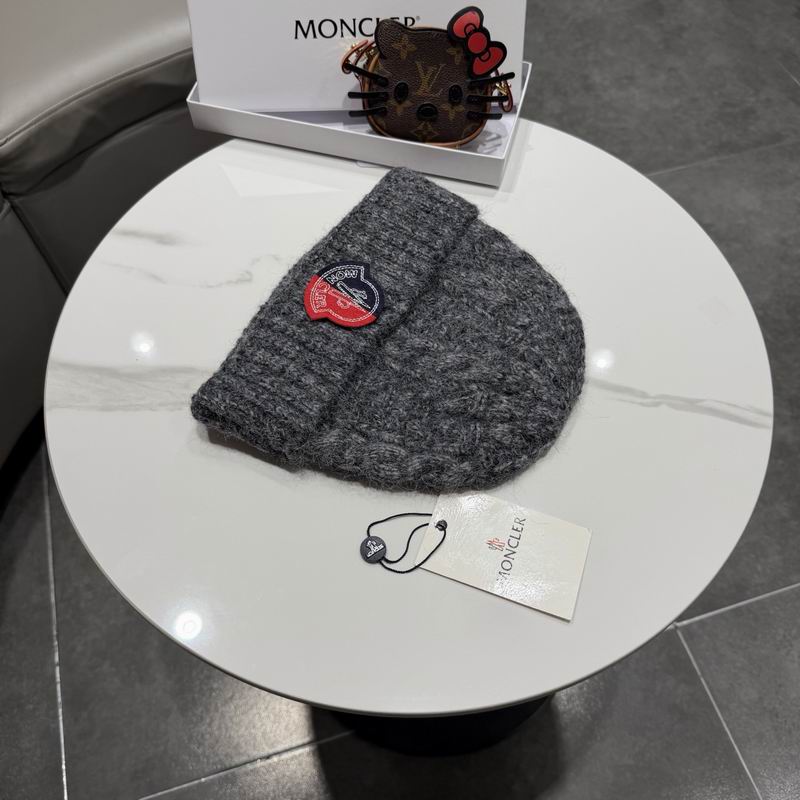 Moncler Hat (2527)