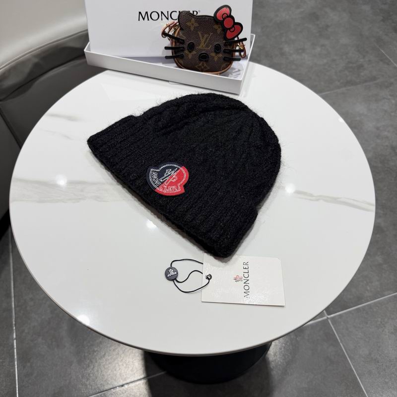 Moncler Hat (2536)