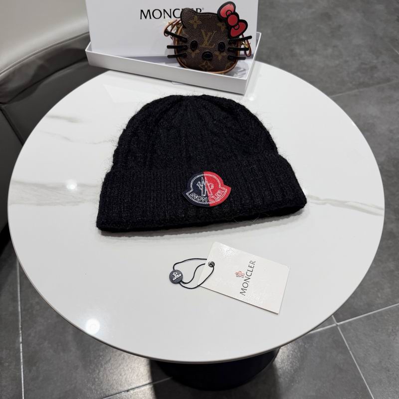Moncler Hat (2537)