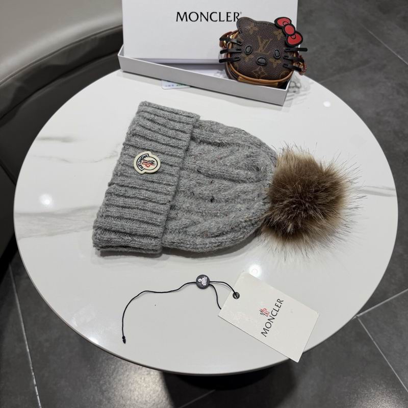 Moncler Hat (2610)