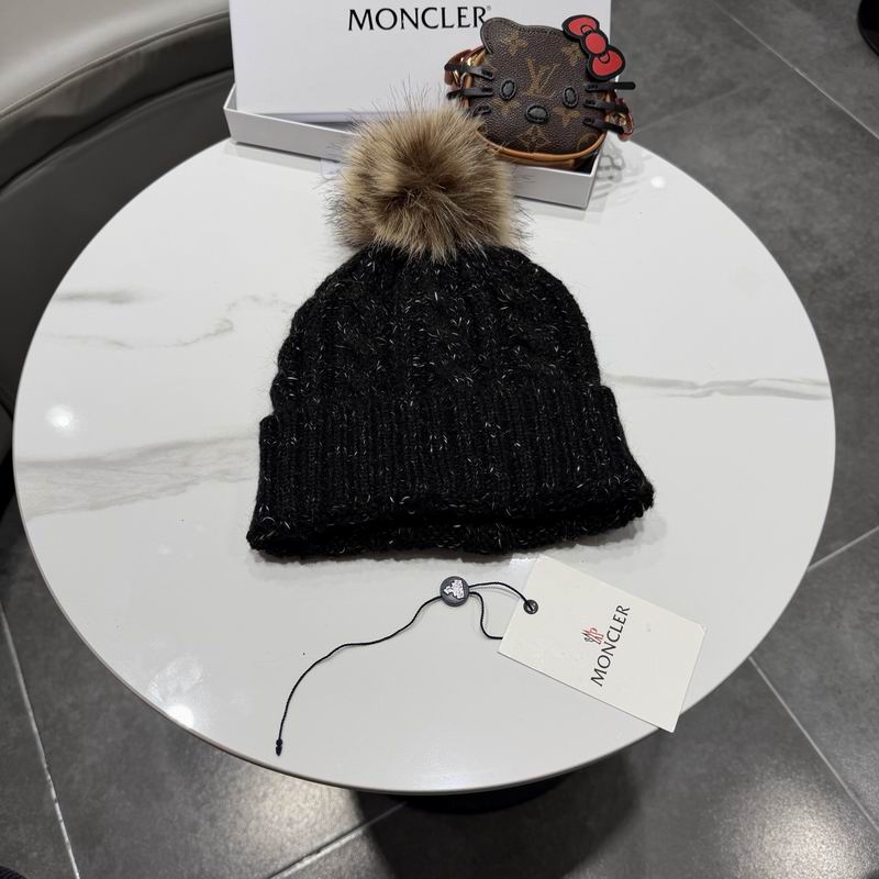 Moncler Hat (2620)