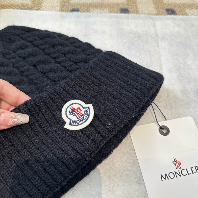 Moncler Hat (2781)
