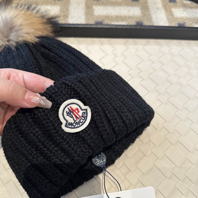 Moncler Hat (2837)