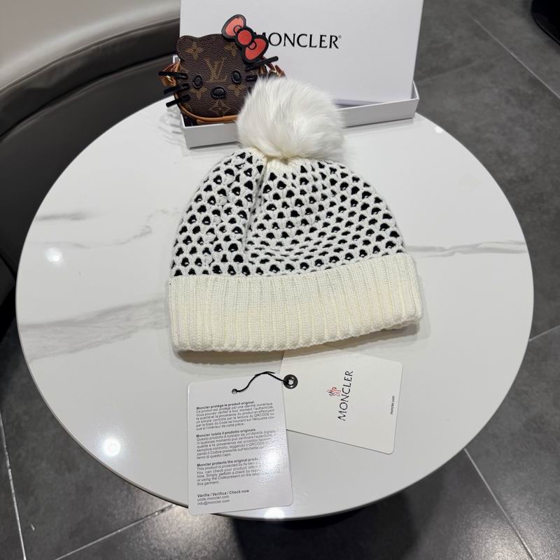 Moncler Hat (292)