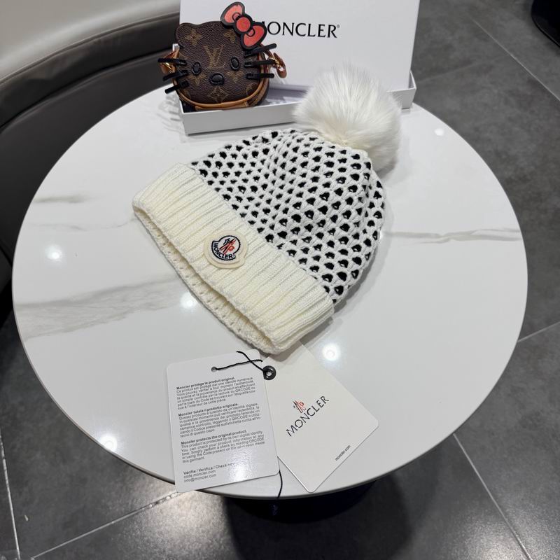 Moncler Hat (297)