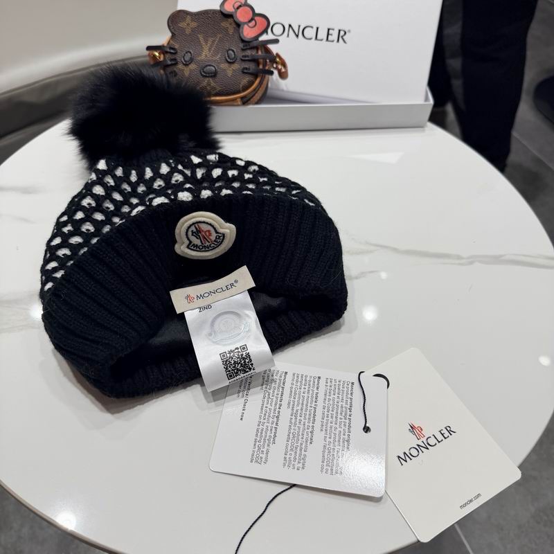 Moncler Hat (299)