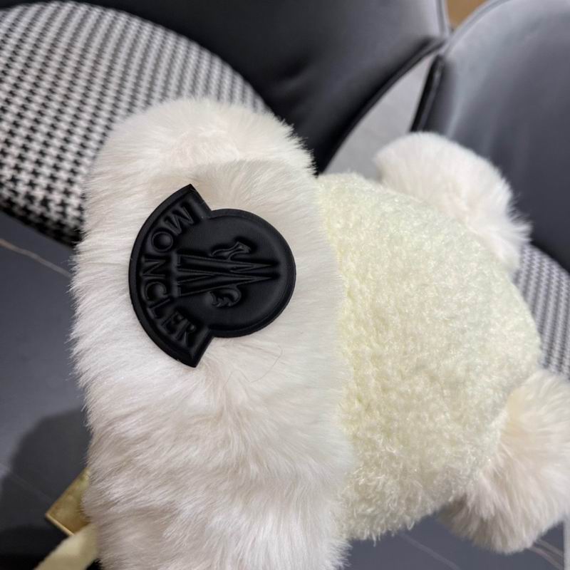Moncler Hat (3016)