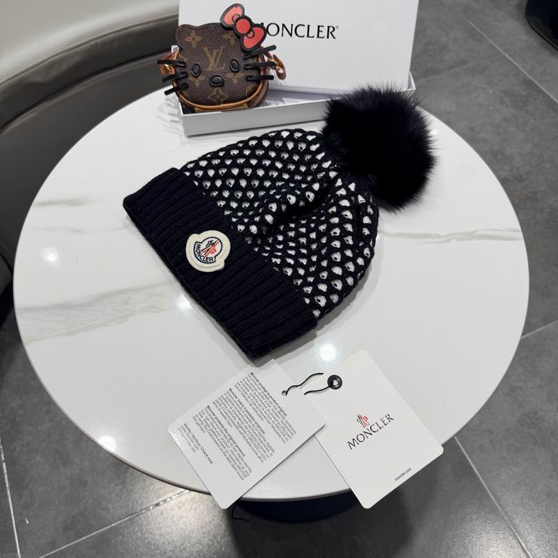 Moncler Hat (306)