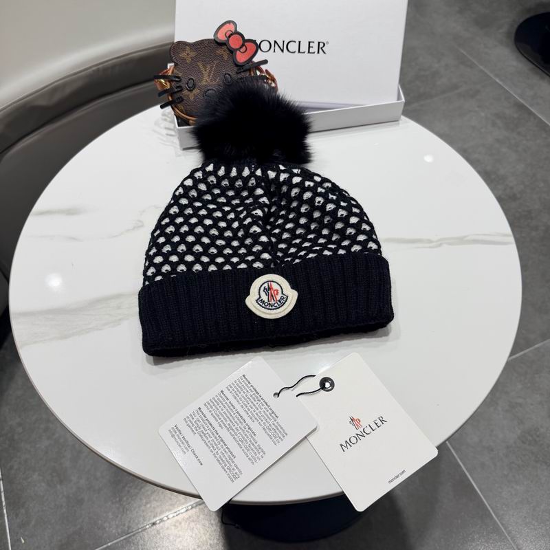 Moncler Hat (307)