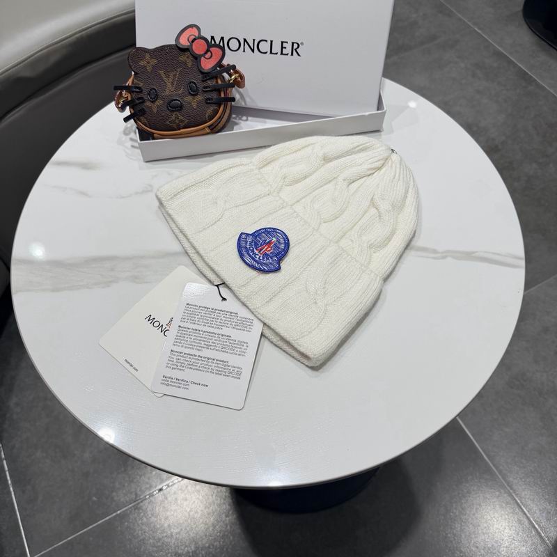 Moncler Hat (351)
