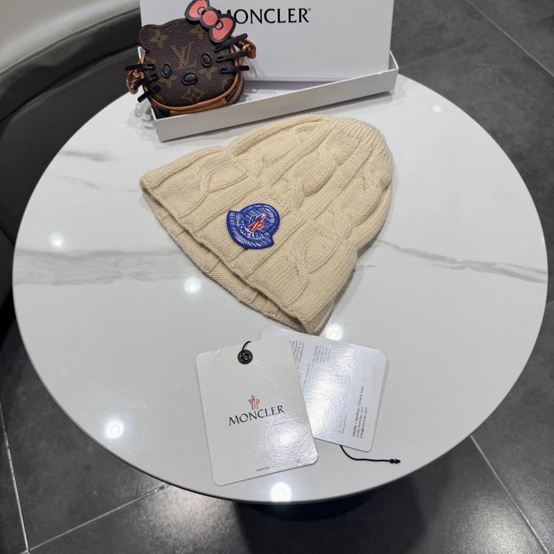 Moncler Hat (360)