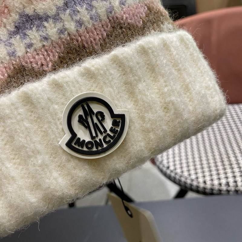 Moncler Hat (373)