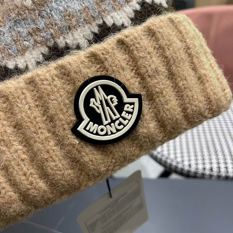 Moncler Hat (384)