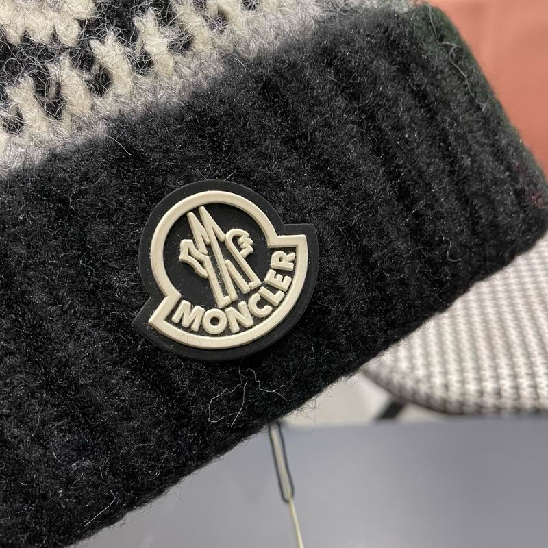 Moncler Hat (396)
