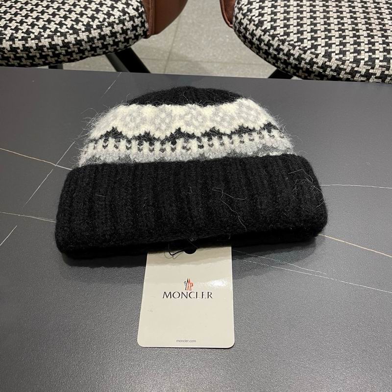 Moncler Hat (398)