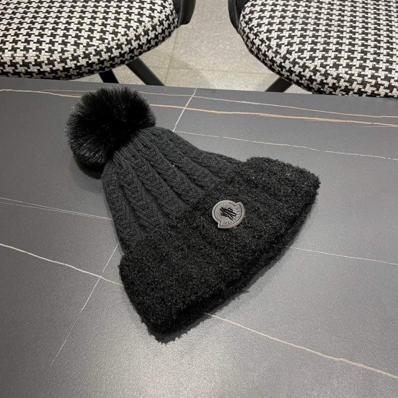 Moncler Hat (4001)