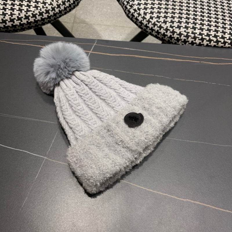 Moncler Hat (4011)
