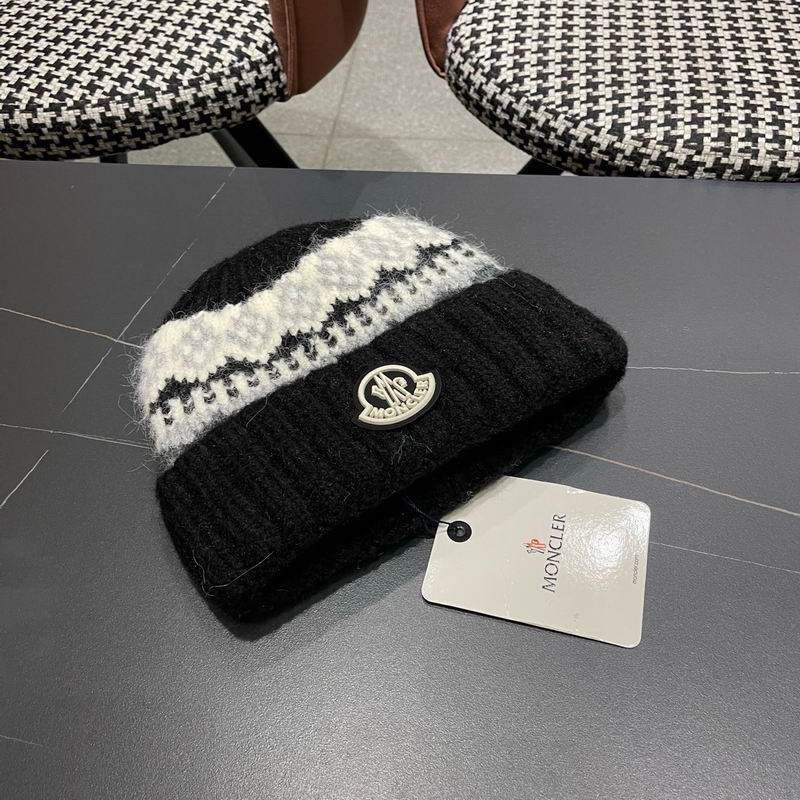 Moncler Hat (402)