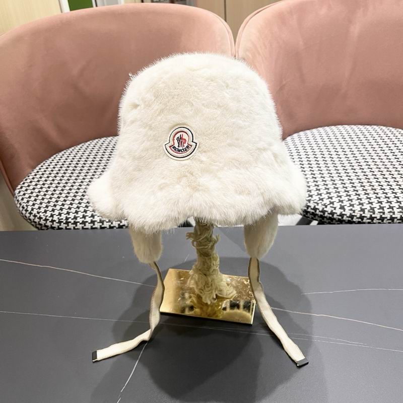 Moncler Hat (555)