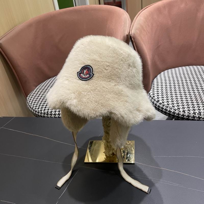 Moncler Hat (565)